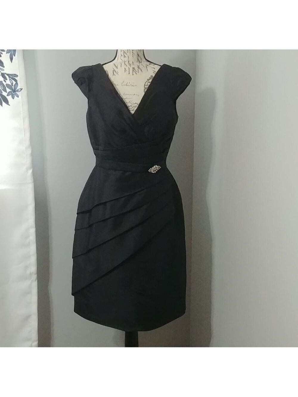 NWT Jade Tea Length Special Occasion Classic Black Dress 8/street 6
